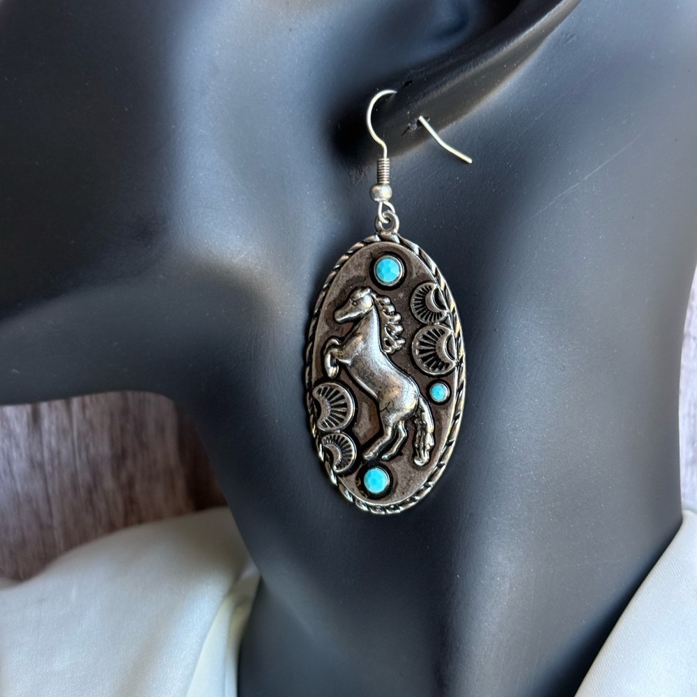 Earth Art Hand Crafted Artisan Silver and Turquoise Horse Earrings